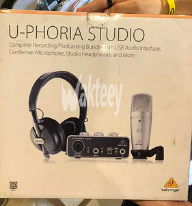 u-phoria-studio-big-0
