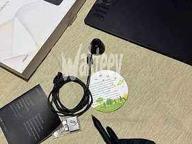 huion-graphic-tablet-hs610