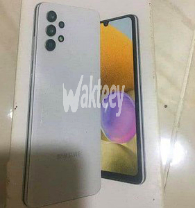 samsong-galksy-ay-32-big-0