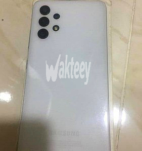 samsong-galksy-ay-32-big-1